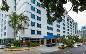 Doubletree by Hilton Hotel Panama City el Carmen